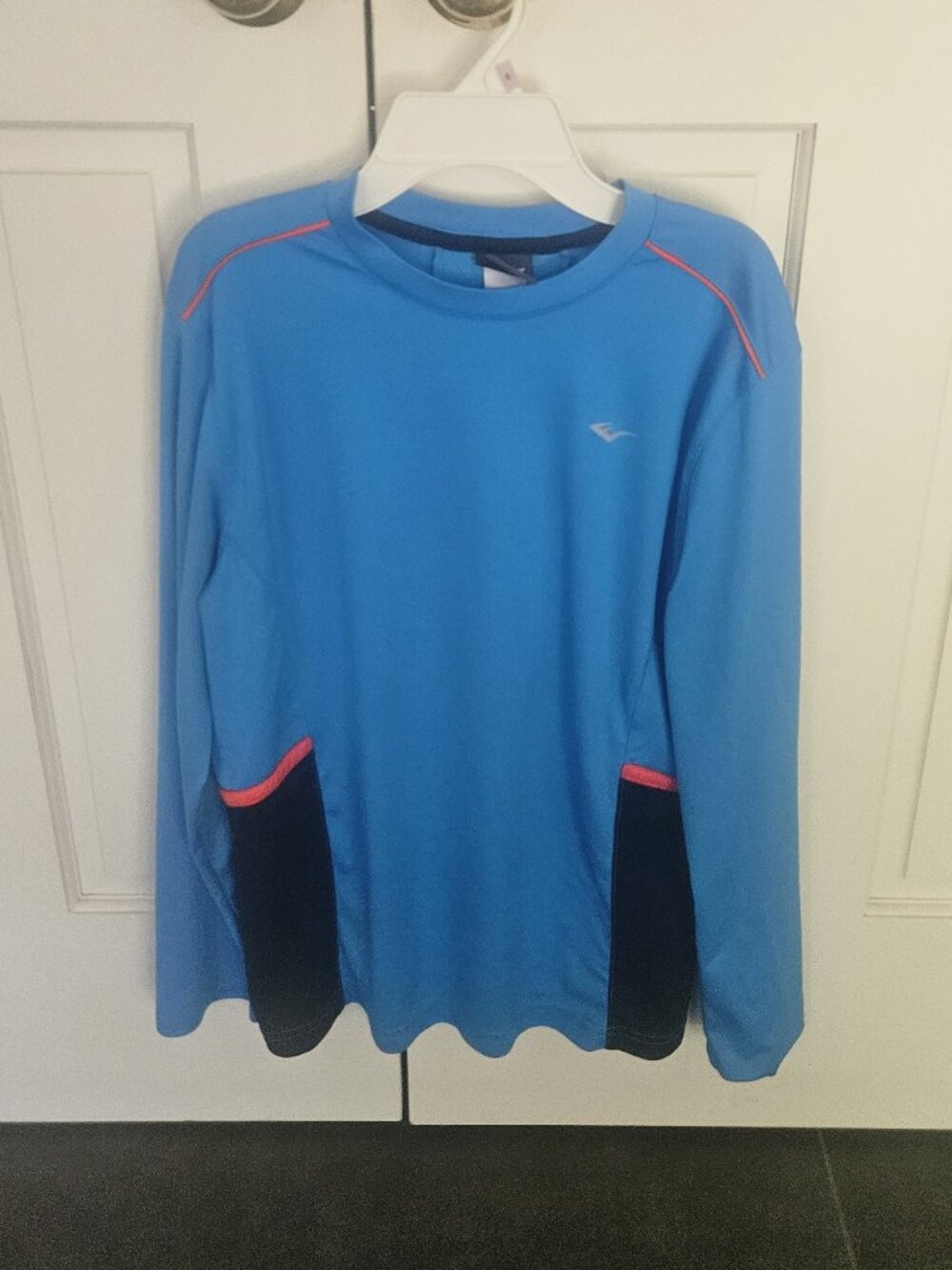Everlast Long Sleeve Top - Large 14-16